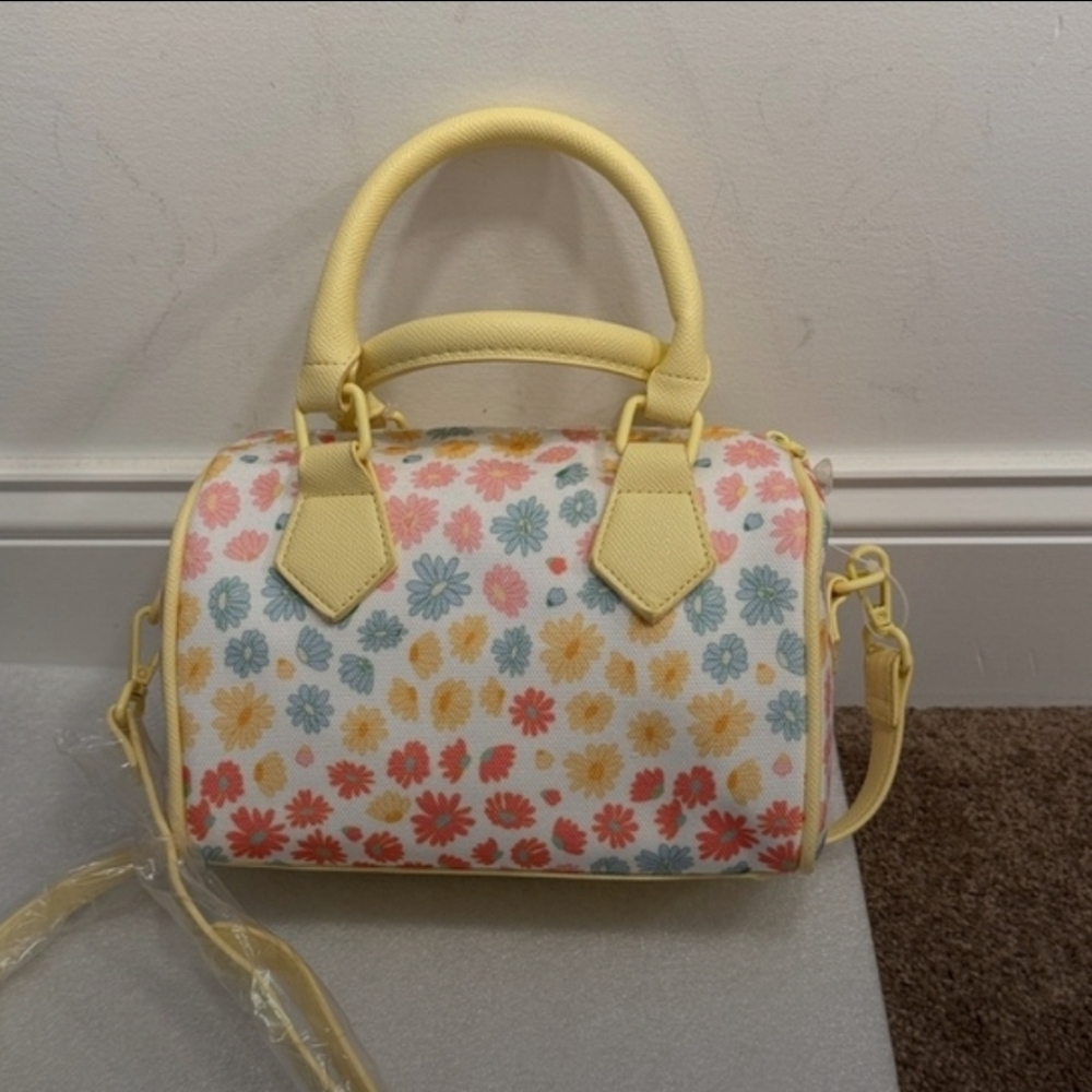 Betsey Johnson Yellow Floral Crossbody Bag - Picture 3 of 6